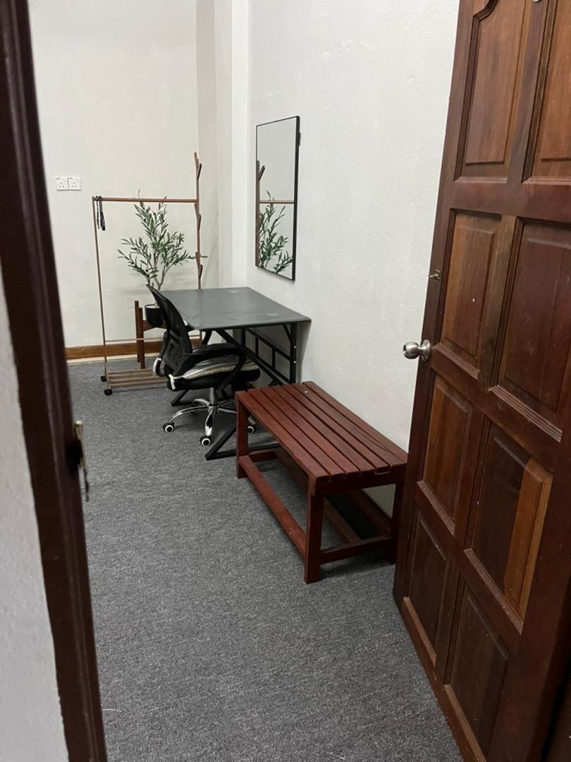 La Wood Homestay Kampung Kuala Besut Exterior foto
